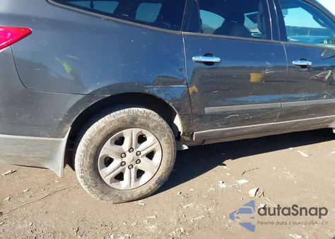 2012 Chevrolet Traverse Ls из США, поврежденный, VIN 1GNKRFED9CJ372620